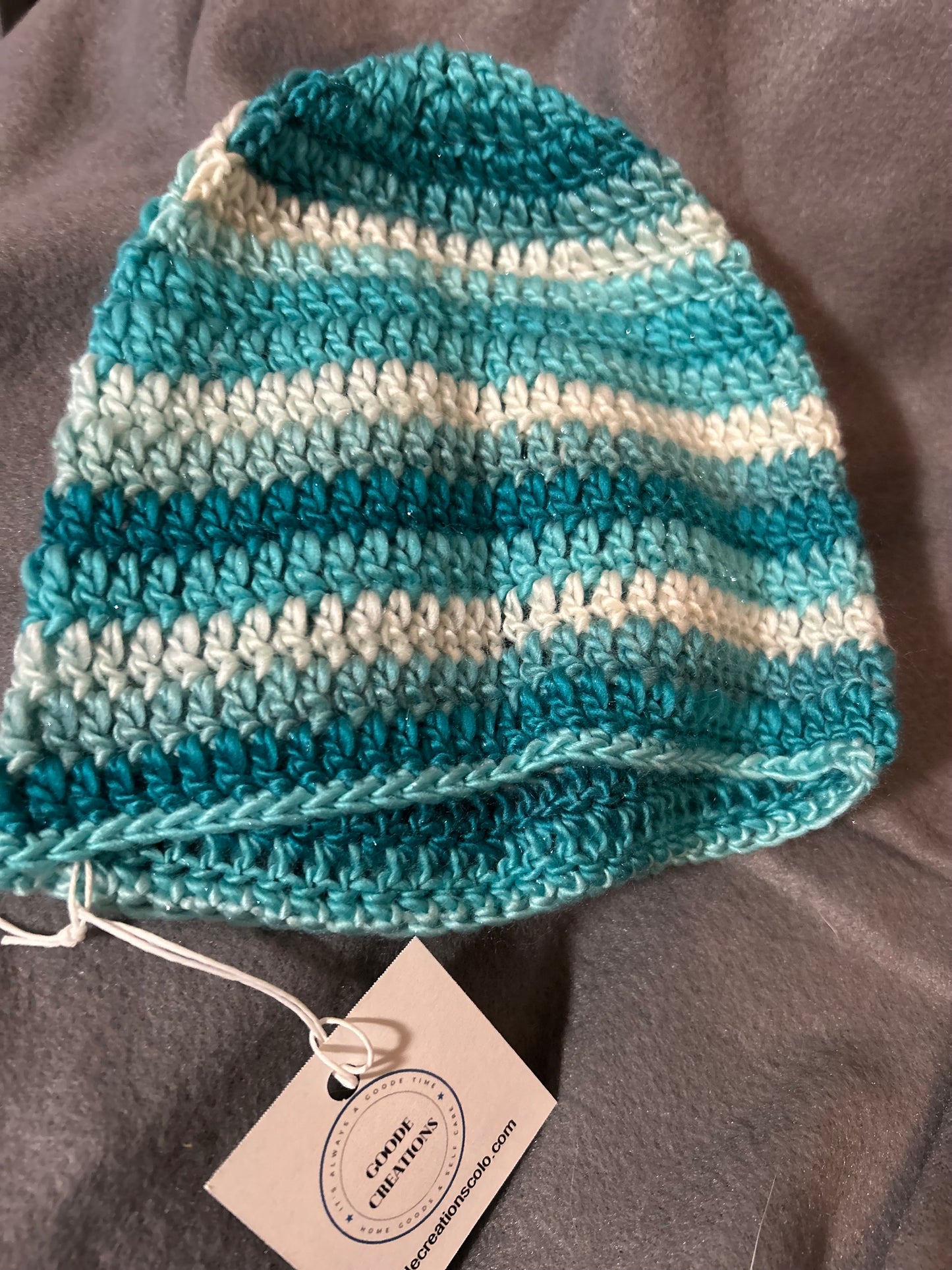 Child DC No Cuff Beanie
