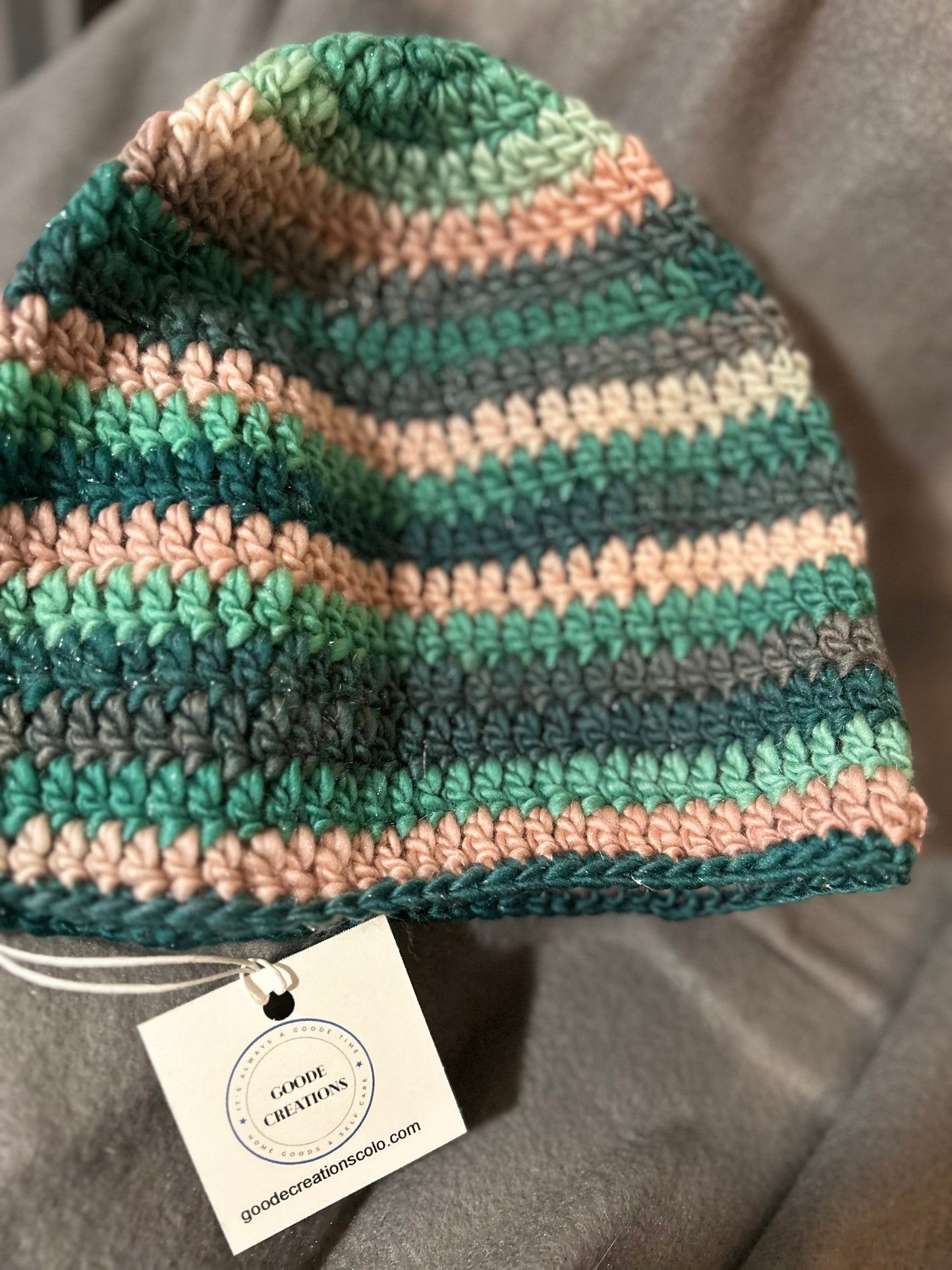 Child DC No Cuff Beanie